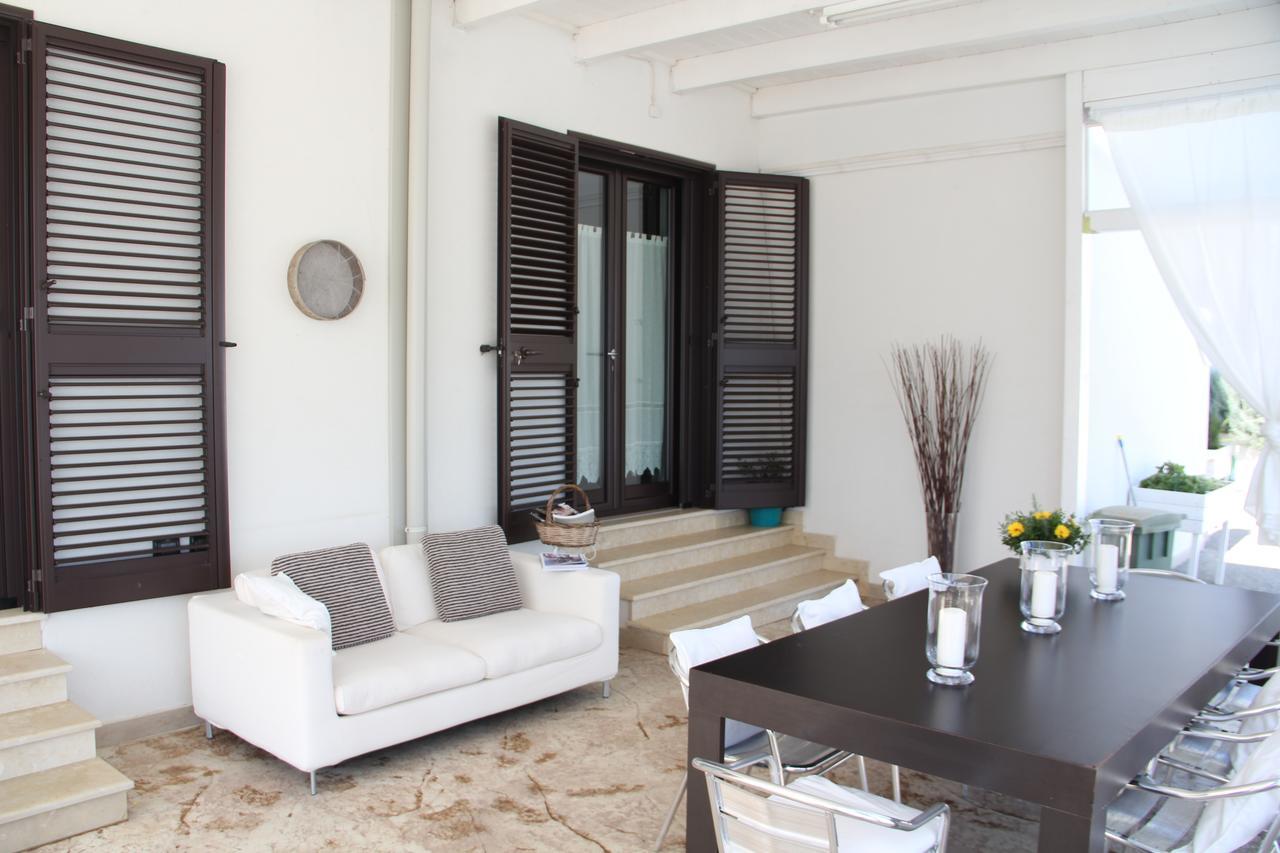 Relais Lali' Guest House มอตโตลา ภายนอก รูปภาพ