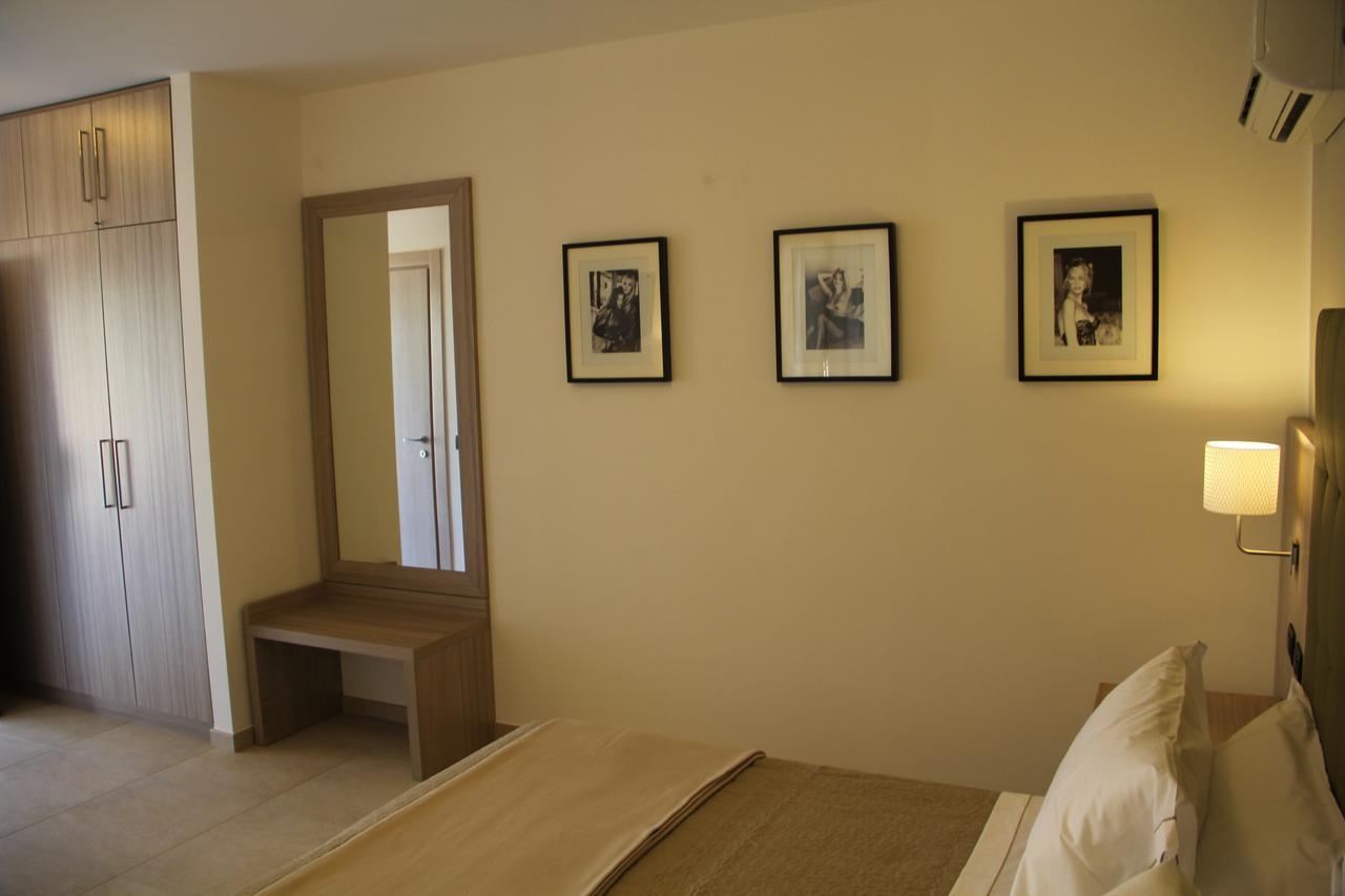 Relais Lali' Guest House มอตโตลา ภายนอก รูปภาพ
